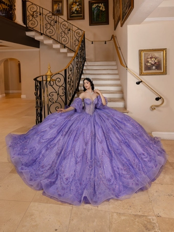 Ivory Rose Quince 26113