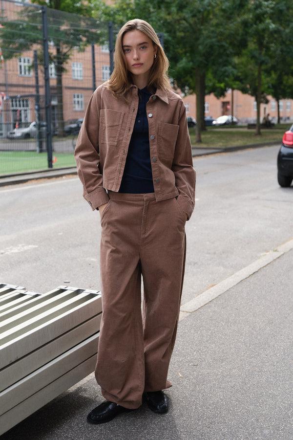 ivy copenhagen IVY-Corinne Corduroy Parachute Pant Dark Desert