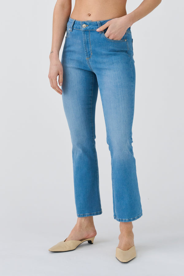 Ivy Copenhagen IVY-Johanna Earth Kick Flare Jeans Wash Bright Cayenne Denim Blue