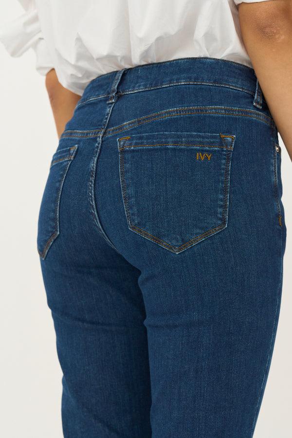 Ivy Copenhagen IVY-Johanna Kick Flare Jeans Wash Middark Nottingham Denim Blue