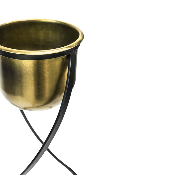 ivyline Indoor Kensington Brass Metal Round Planter On Stand