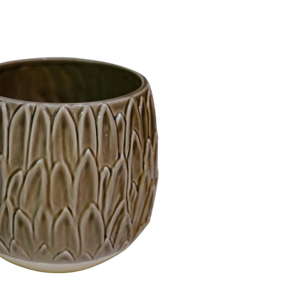 Ivyline Arles Leaf Embossed Planter