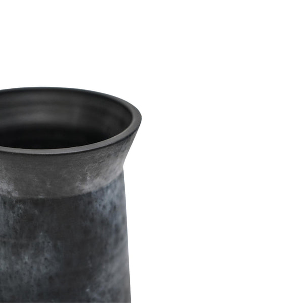 Ivyline Kew Handthrown Vase Basalt