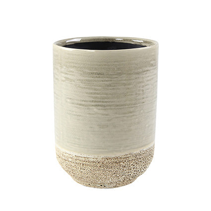 ivyline Vasto Planter