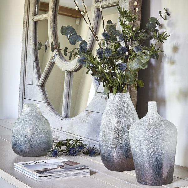 Ivyline Verre Snowdrop Frosted Vase
