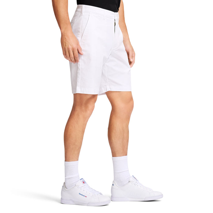 Izod SALTWATER 9.5" FLAT FRONT CHINO SHORT - BRIGHT WHITE