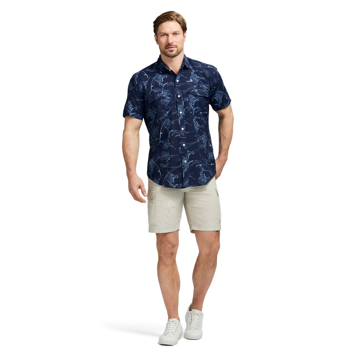 Izod SUNSHIELD PERFORMANCE SHORT SLEEVE PRINTED SHIRT - MEDIEVAL BLUE