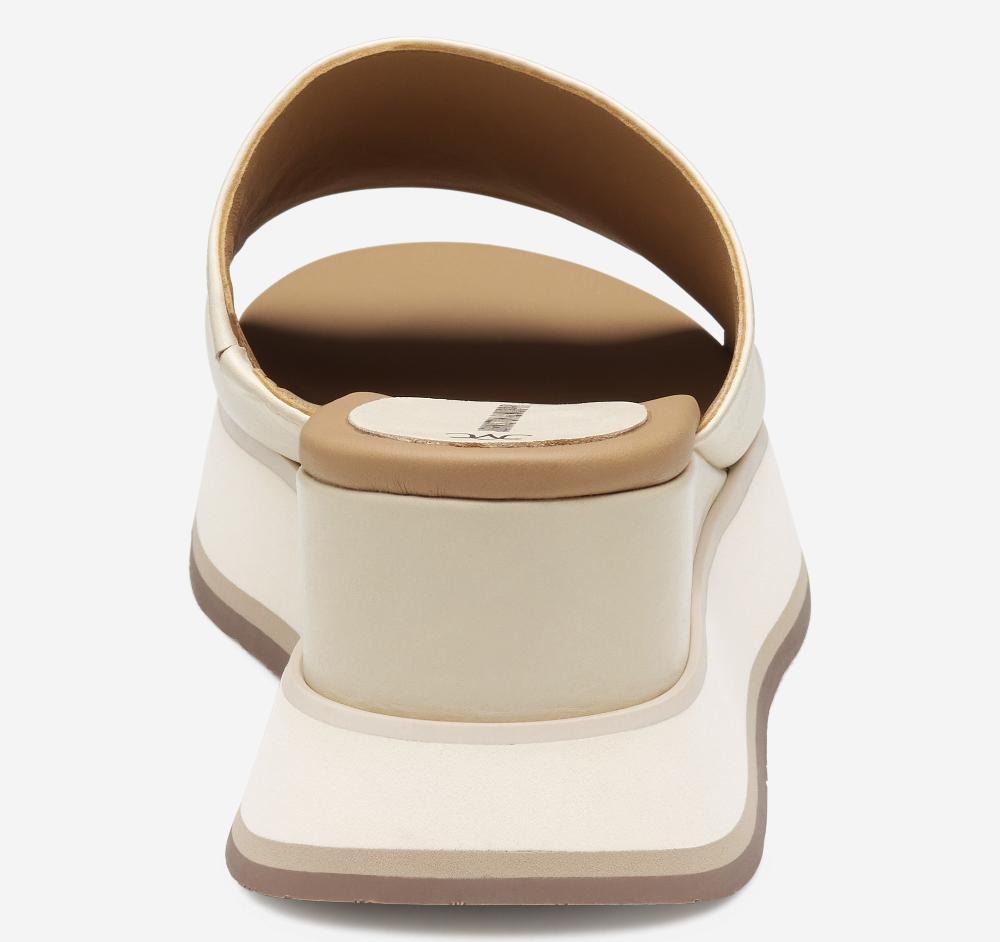 Johnston & Murphy Colleen Slide Bone Nappa Leather