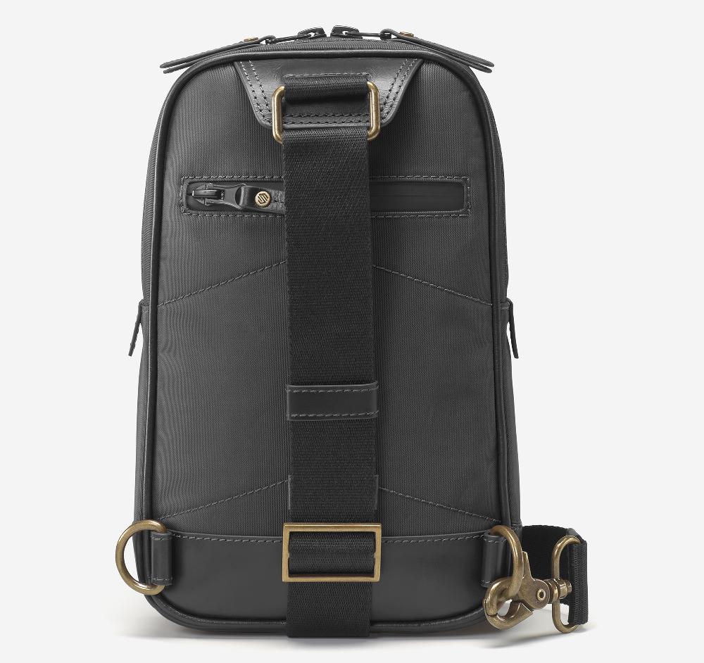 Johnston & Murphy Hudson Waterproof Sling Bag Black