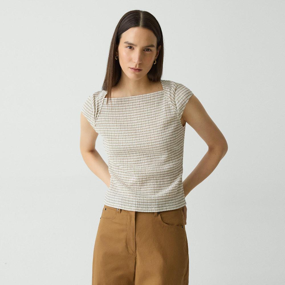 j brand Cap Sleeve Top in Crinkle Check taupe multi