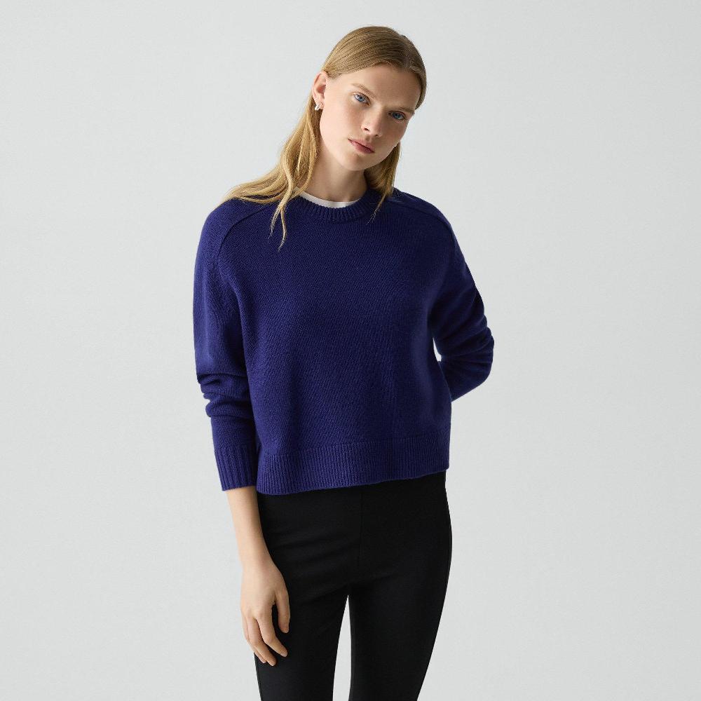 j brand Cropped Crewneck Sweater in Cashmere pigment blue