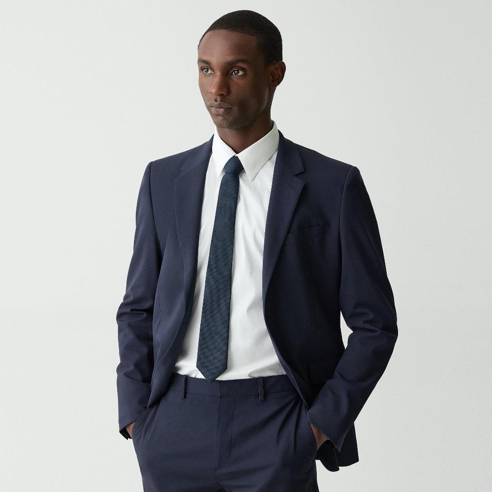 j brand Roadster Slim Tie in Silk navy