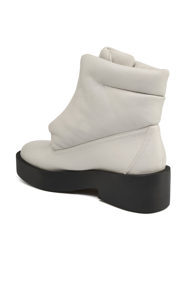 J Slides DARINA OFF WHITE