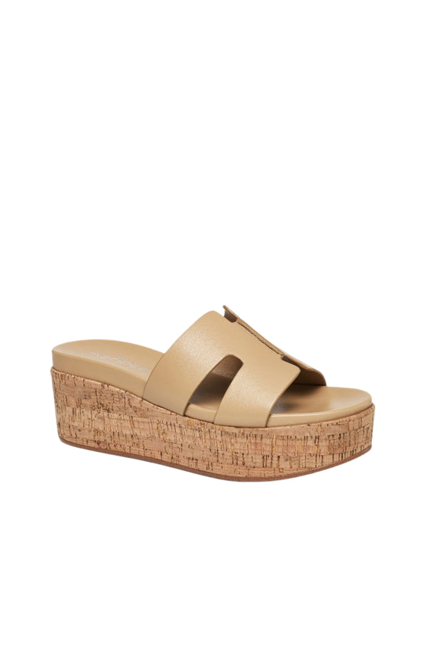 J Slides QUEENIE Sand