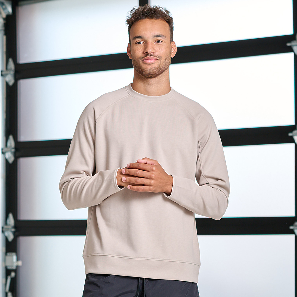 j. america 8752 APEX FLEECE CREW