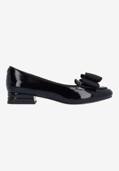 J. Reneé KORI PABLK BLACK PATENT/GROSGRAIN