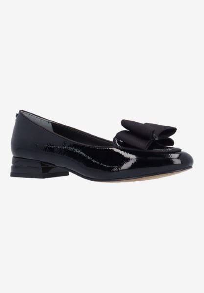 j. reneé KORI PABLK BLACK PATENT/GROSGRAIN