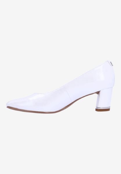 J. Reneé OLIVIE PAWHT WHITE PATENT