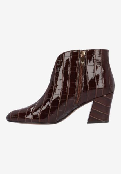 J. Reneé TATUM CRBRN BROWN CROCO EMBOSSED