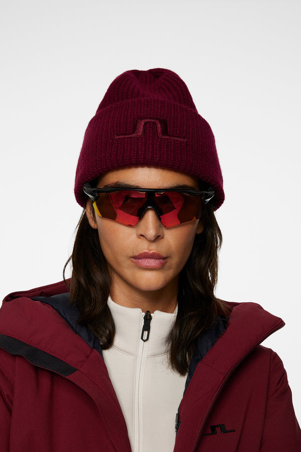 j.lindeberg Abby Beanie Cabernet