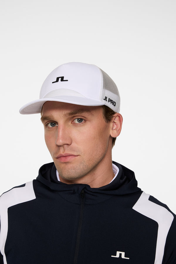j.lindeberg Chad cap White