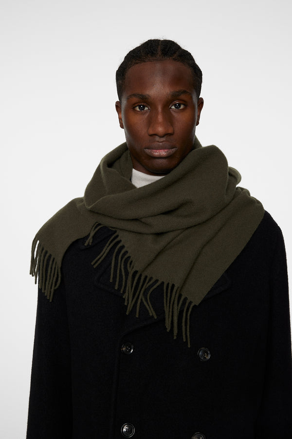 J.lindeberg Champ Solid Wool Scarf Forest Green