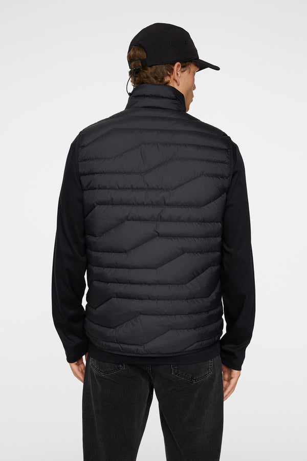 J.lindeberg Cliff Light Down Vest Black
