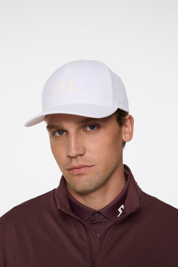 j.lindeberg Heath Cap White