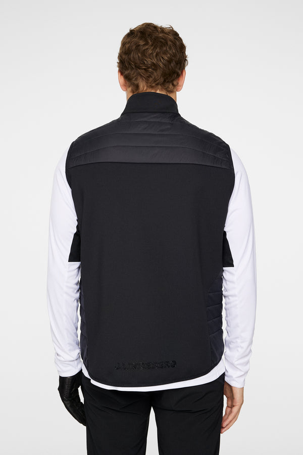 J.lindeberg Holden Quilt Hybrid Vest Black