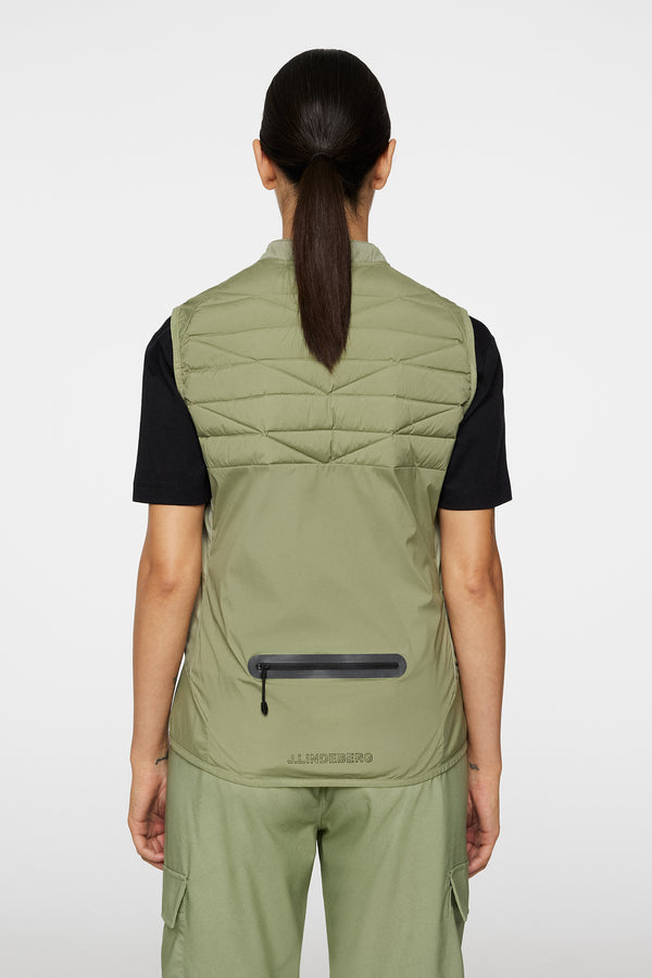 J.lindeberg Juliana Pro Pack Vest Oil Green
