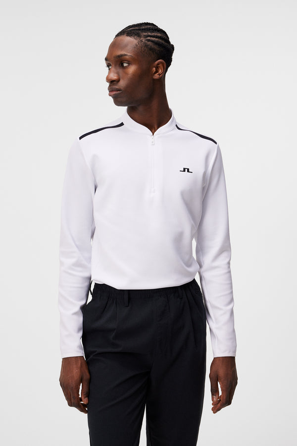 j.lindeberg Tech Bridge Mid Layer White