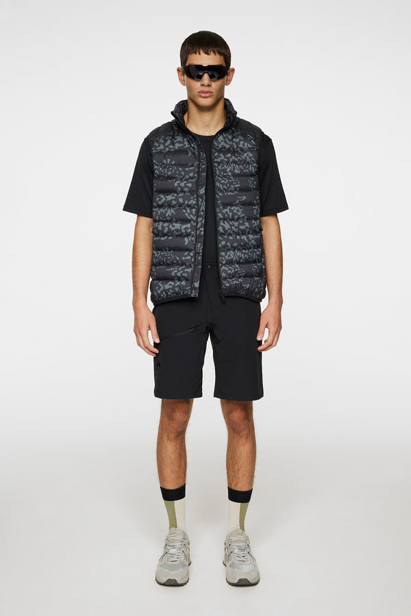 J.lindeberg Oden Light Down Vest Print Snake Rock Asphalt M