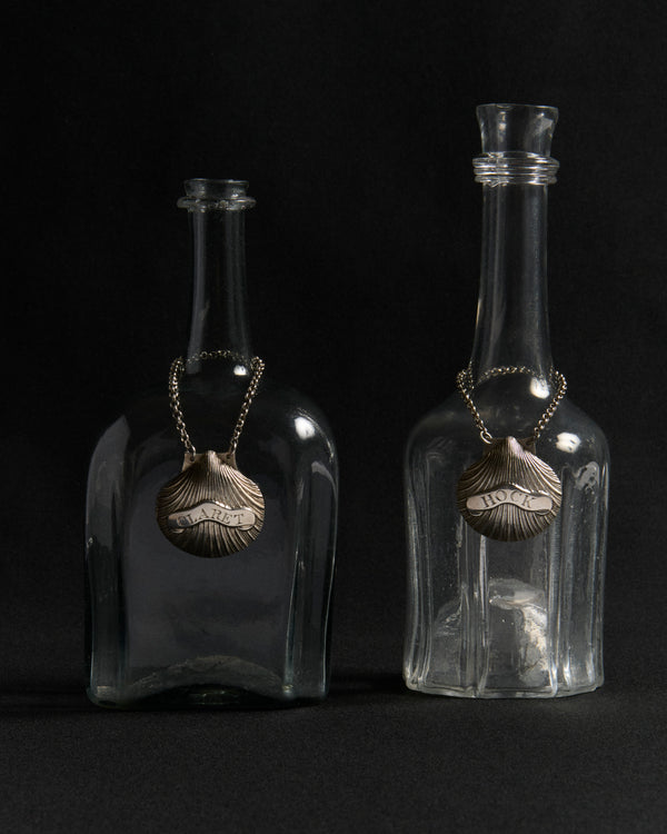 j.w.anderson George iii silver shell wine label [hock] in silver