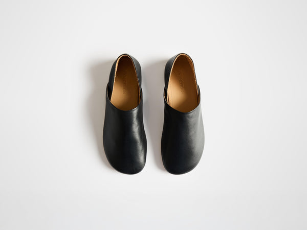 j.w.anderson Mens slipper mules in black