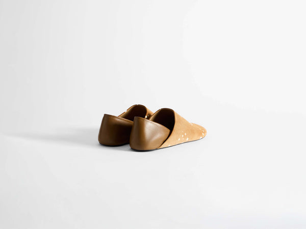 J.w.anderson Mens Slipper Mules In Tan & Cream