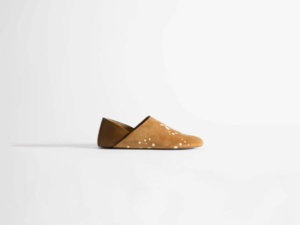 J.w.anderson Mens Slipper Mules In Tan & Cream
