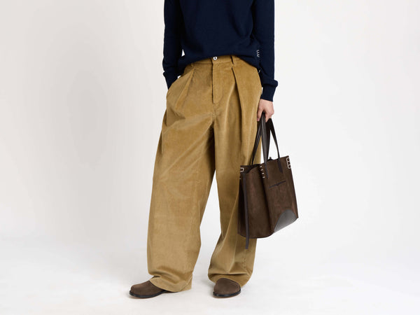 J.w.anderson Single Pleat Trousers In Biscuit