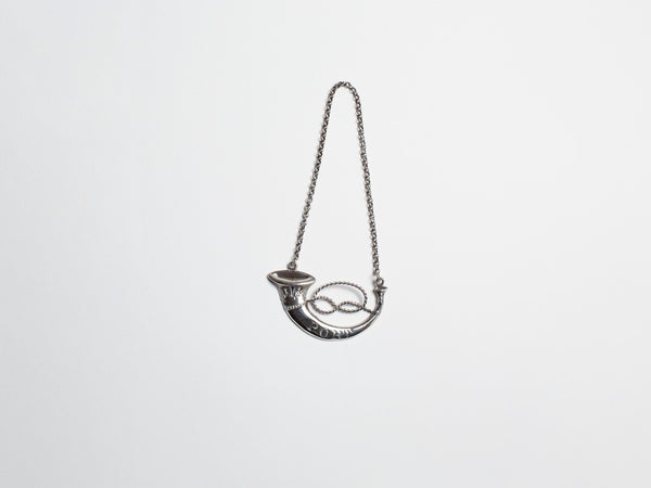 J.w.anderson Victorian Silver Armorial Wine Label In Silver