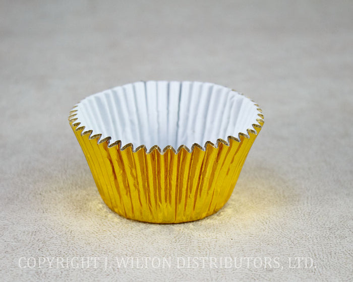 J.Wilton FOIL BAKING CUP STANDARD 50x38mm 20pc. GOLD
