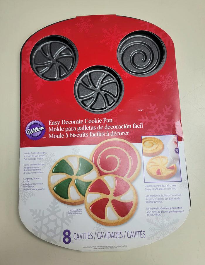 J.Wilton COOKIE PAN ROUND CANDY SWIRLS