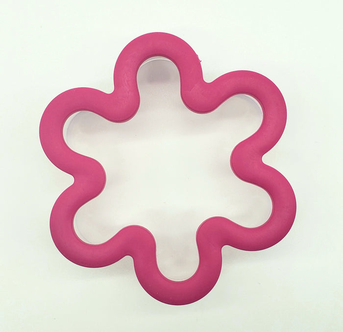 J.Wilton GRIPPY CUTTER EASTER FLOWER PLASTIC