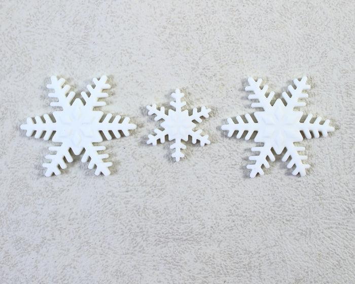 J.Wilton SNOWFLAKES 10 LARGE 10 SMALL WHITE