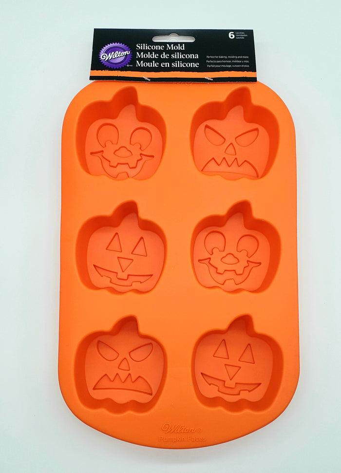J.Wilton SILICONE MOLD JACK O LANTERN MINI 6 CAVITY