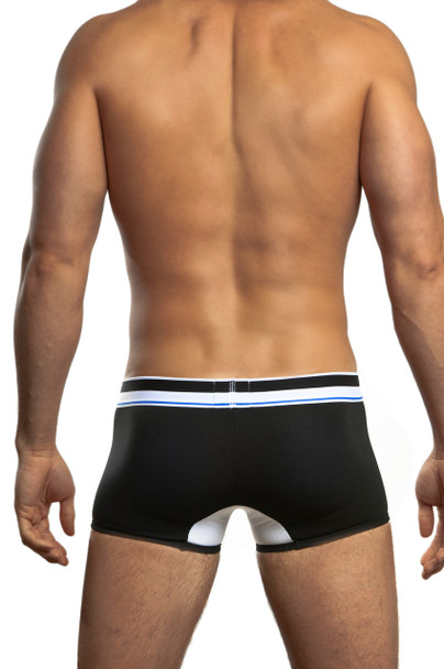 Jack Adams Striker Trunk