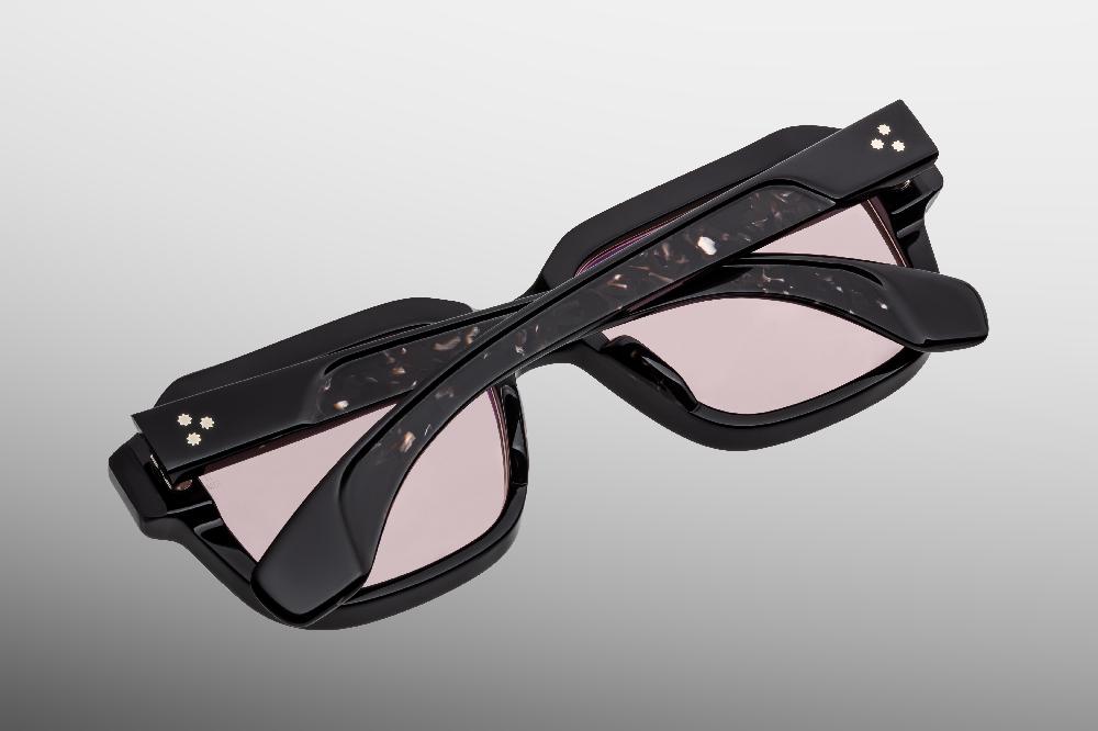 Jacques Marie Mage VIVIENNE In WILLOW