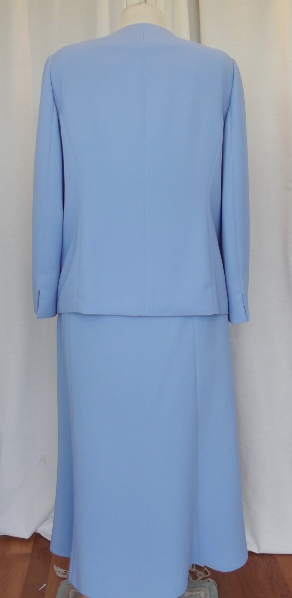 Jacques Vert 2 IN 0NE OUTFIT 100% SILK SKIRT & TOP IN GREENS & BLUES PRINT & BLUE WOVEN JACKET & SKIRT