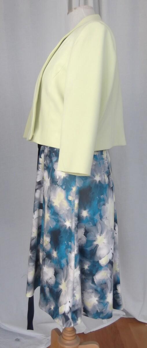 Jacques Vert A LINE DRESS IN TURQUOISE GREY & LIME GREEN FLORAL PRINT & MATCHING LIME GREEN CREPE DRAPE JACKET