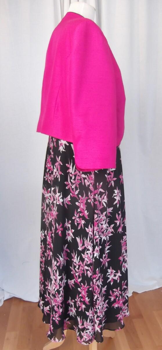 Jacques Vert BLACK CREPE CHIFFON DRESS FUCHSIA PINK STAR PRINT & FUCHSIA PINK SHANTUNG SHORT JACKET PIPED IN BLACK