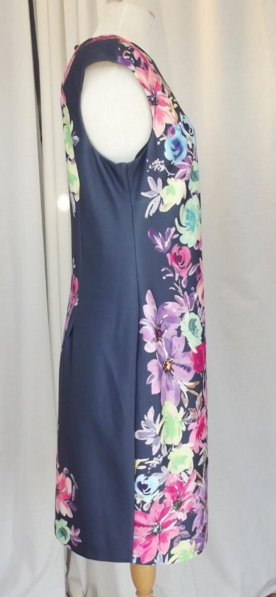 Jacques Vert BLACK CREPE SLEEVELESS ” WIGGLE” DRESS FROM JACQUES VERT COLLECTION MULTICOLOURED FLORAL PLACEMENT PRINT