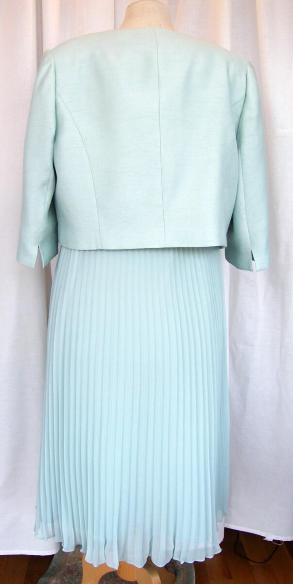 Jacques Vert BLACKCURRANT & AQUA RANGE MARILYN DRESS IN SUNRAY PLEATED AQUA CHIFFON & AQUA SHORT JACKET